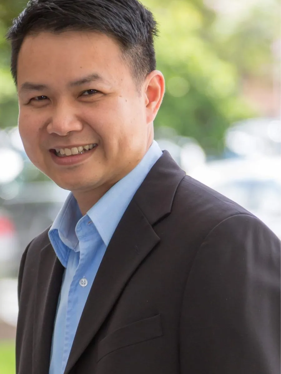 Souvanna Southammavong, Founder & Principal Consultant of Summitive Solutions